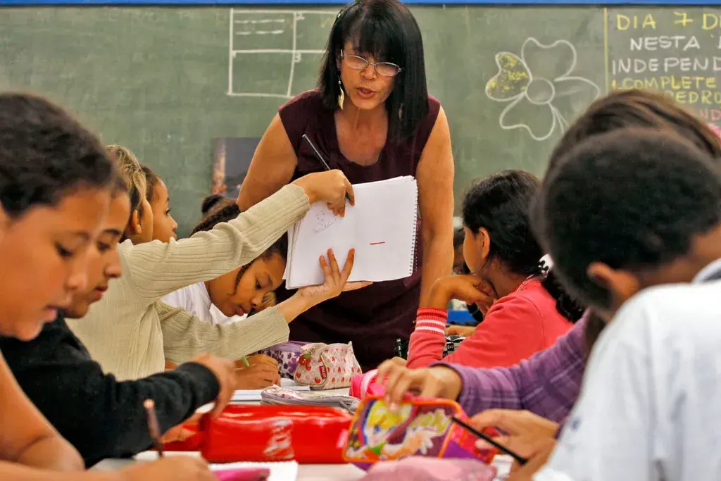 Desafios do Compartilhamento Educacional